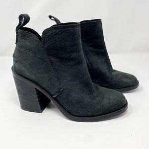 UGG Pixley Ankle Boots Women's 7.5 Black Stacked Heel Urban Luxe Elevated Casual